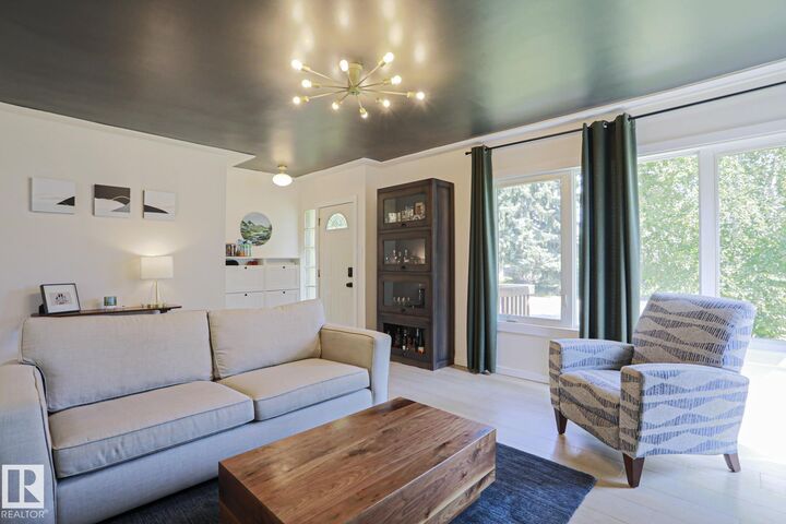 Property Photo: 11142 51 Street NW AB T5W 3E6