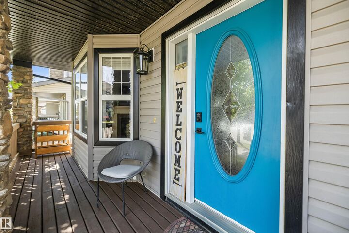 Property Photo:  44 Vaughn Avenue  AB T7X 4R9 
