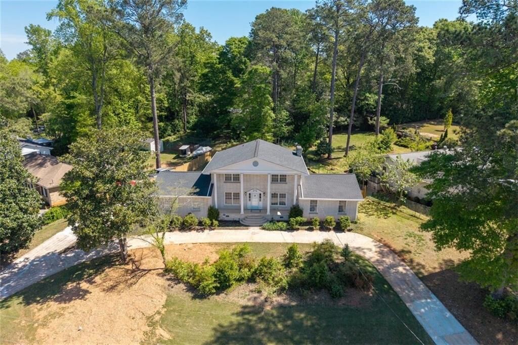 Property Photo: 3648 Calumet Road GA 30034