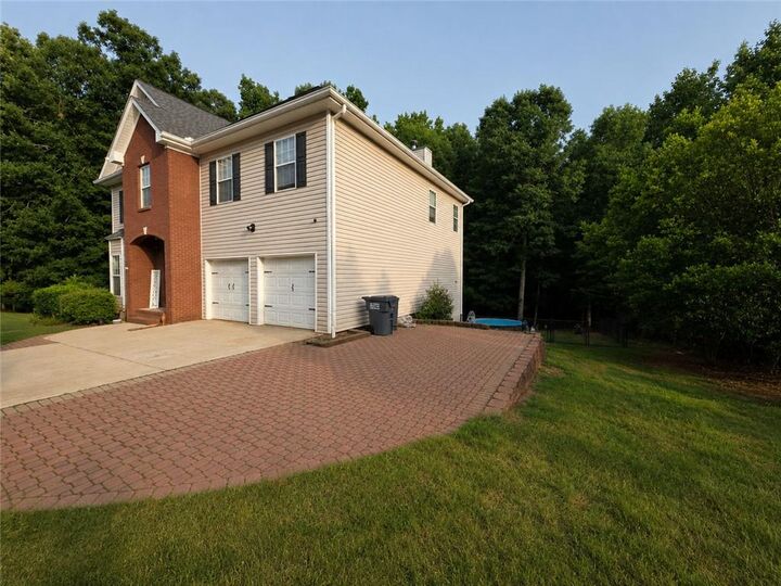 Property Photo:  150 Adrians Lane  GA 30016 
