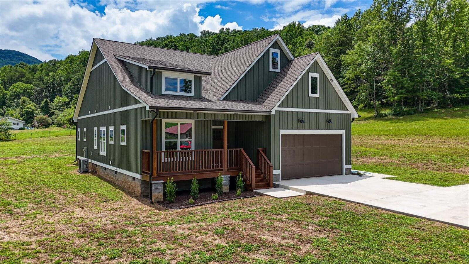 Property Photo: 8880 Griffith Highway TN 37397