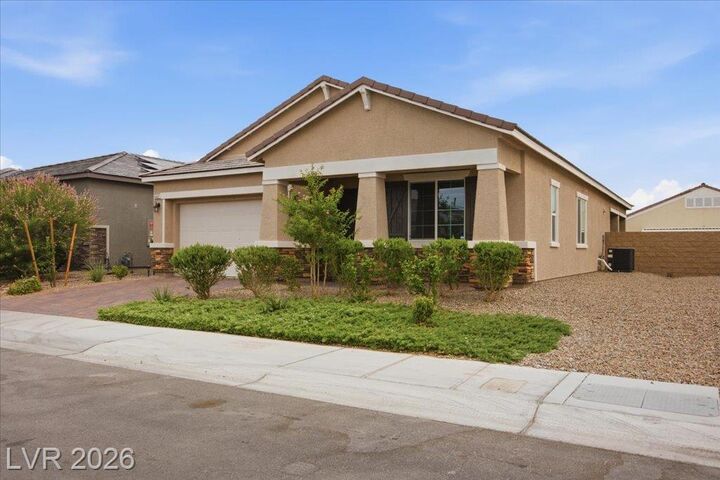 Property Photo: 6452 Peace Dove Avenue NV 89130