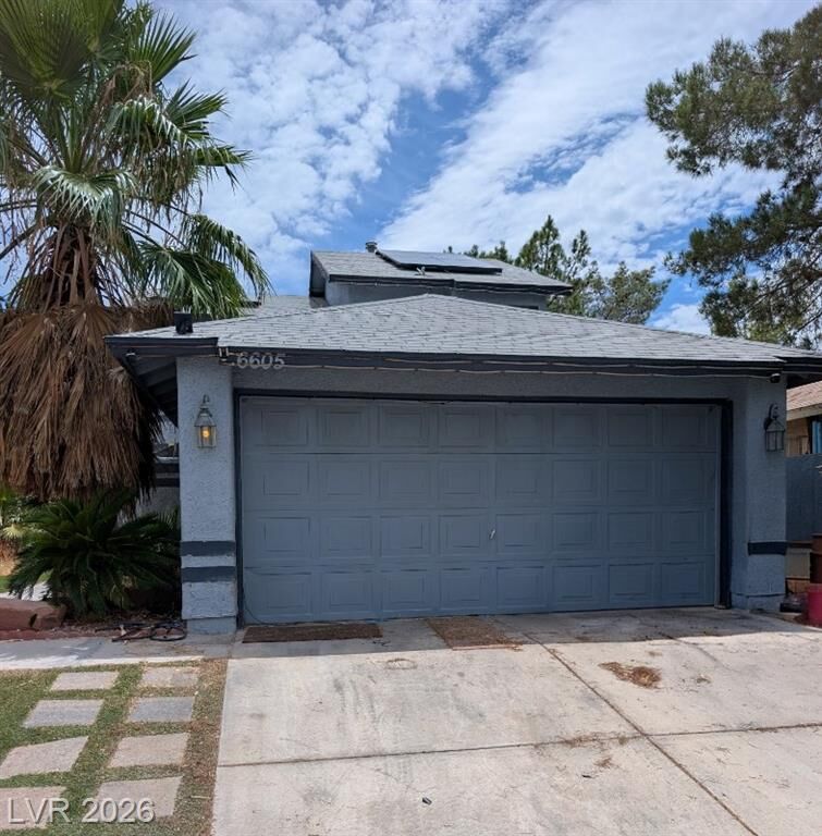 Property Photo:  6605 Wheelbarrow Peak Drive  NV 89108 