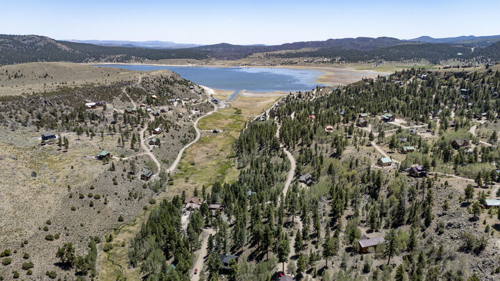 Property Photo: 539 Alpine Dr Lot B #24 UT 84759