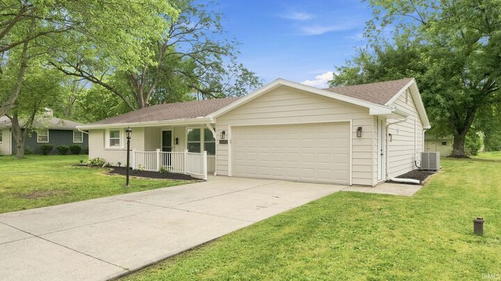 Property Photo: 10026 Jamaica Drive IN 46825