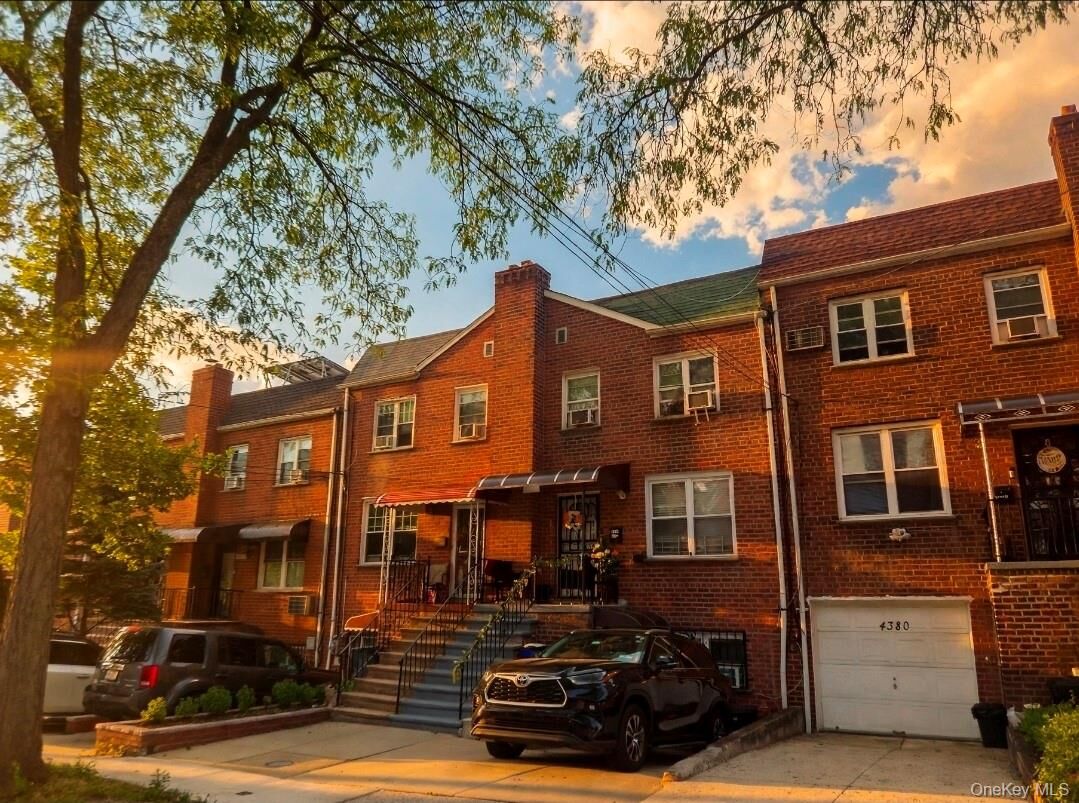 Property Photo:  4382 Byron Avenue  NY 10466 