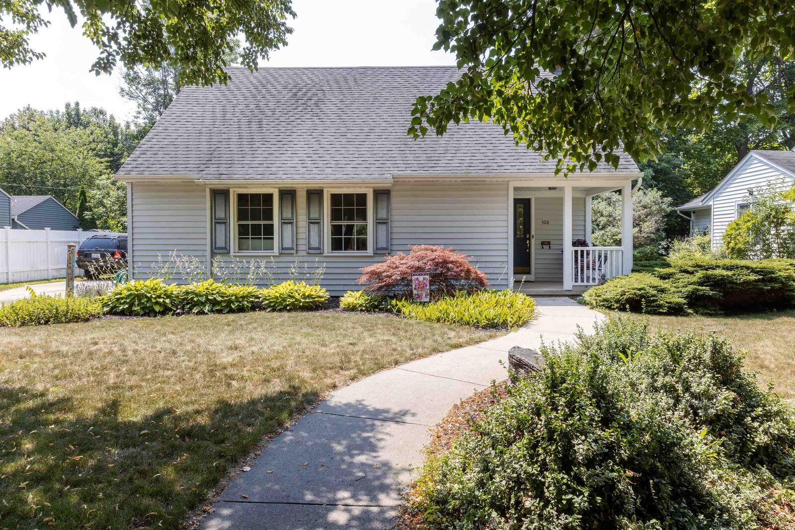 Property Photo:  308 E St. Andrews  MI 48642 