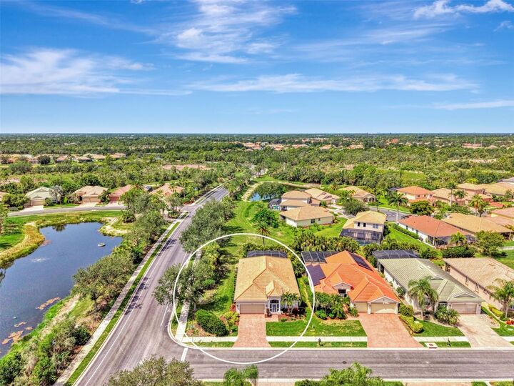 Property Photo:  11783 Puma Path  FL 34292 
