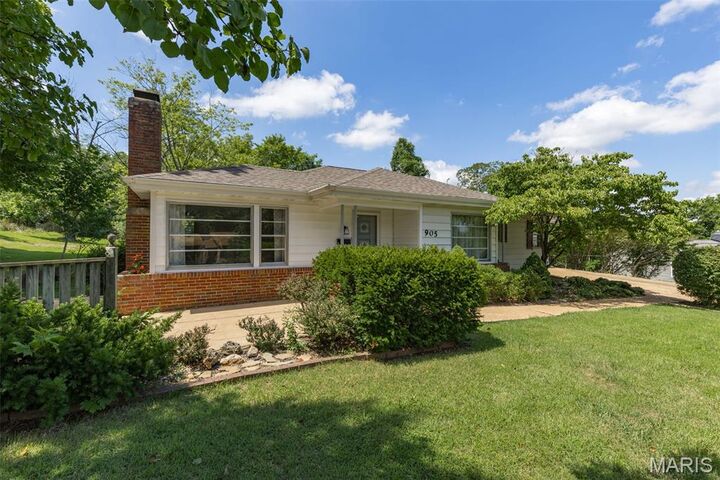 Property Photo:  905 W Main Street  MO 63601 