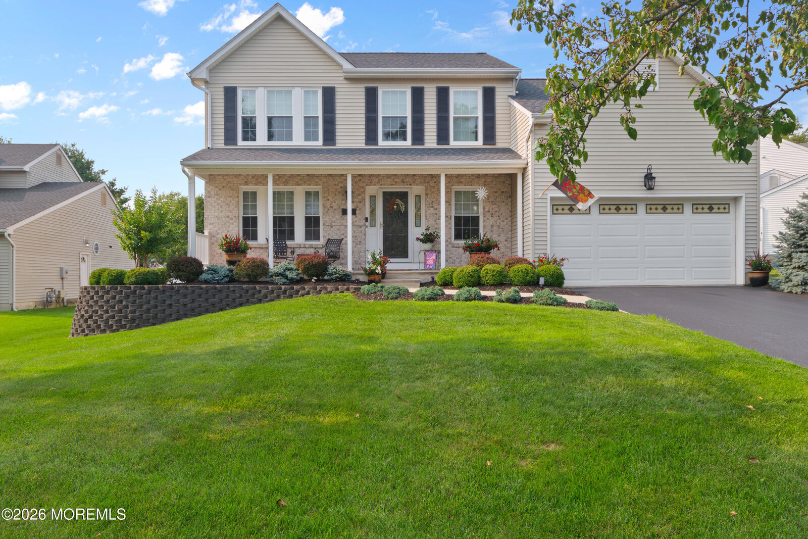 Property Photo: 1076 White Oak Court NJ 08753