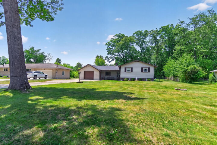 Property Photo:  1180 Herbert J Avenue  MI 49202 
