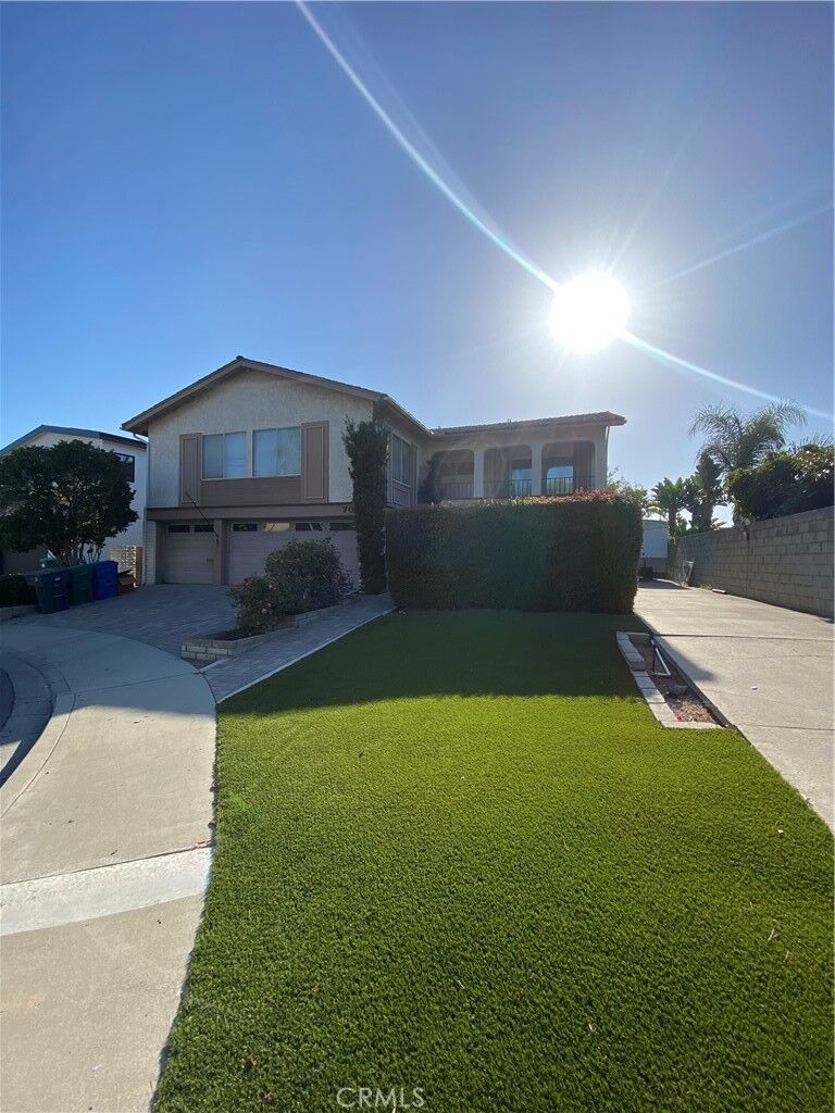 Property Photo: 700 Pepper Tree CA 90815
