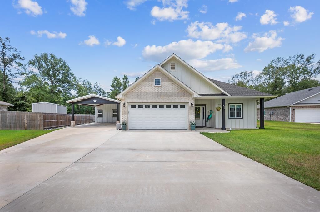 Property Photo:  155 Canyon View Drive  TX 75904 