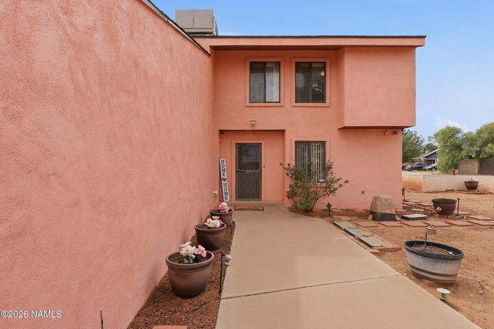 Property Photo: 400 Carrol Drive AZ 86047