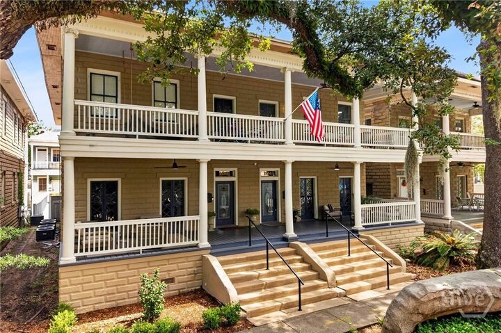 Property Photo:  104 W 38th Street  GA 31401 