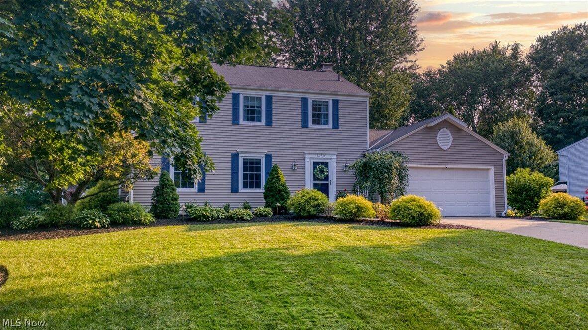 Property Photo:  5750 Bradford Way  OH 44236 