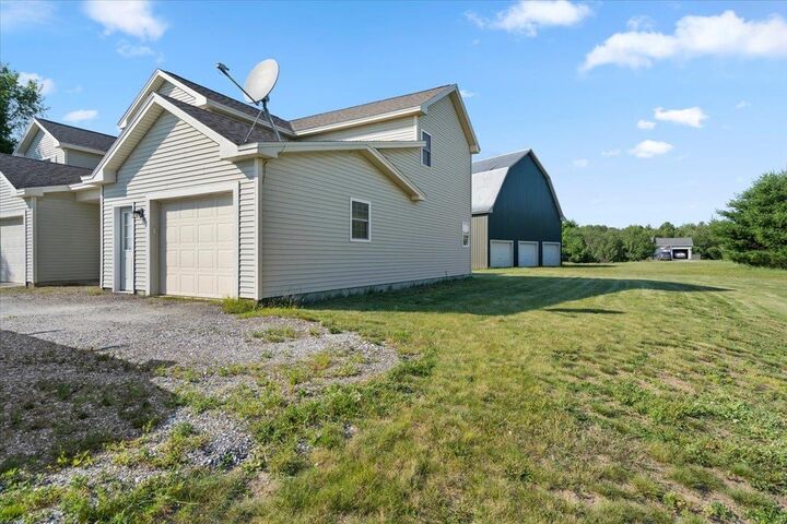 Property Photo:  1002 Cook Road  VT 05483 
