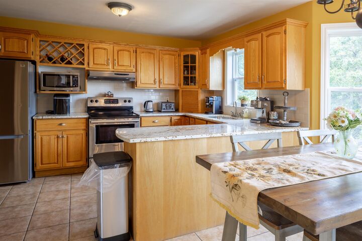 Property Photo: 28 Hillview Drive NS B2W 6J2