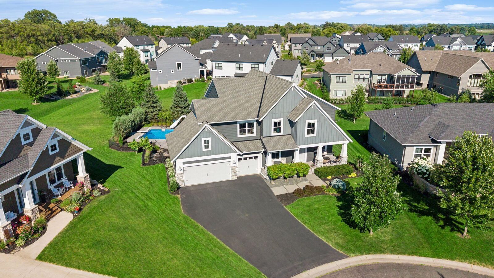Property Photo: 4163 Monarch Court MN 55042