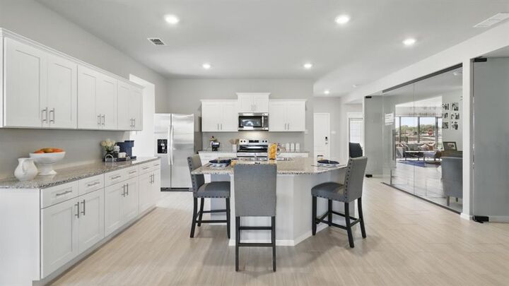 Property Photo: 1236 Hollyn Drive TX 76023