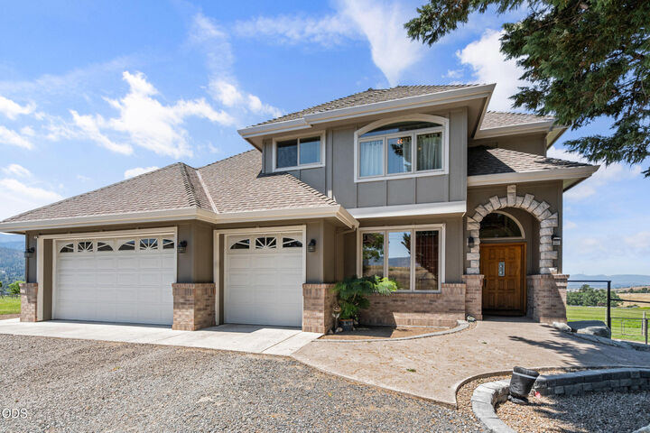 Property Photo: 40 Ashland Acres Road OR 97520