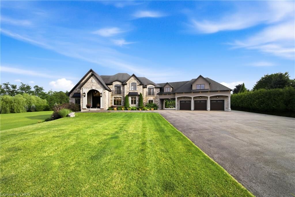 Property Photo: 7009 Wellington Rd 34 ON N3C 2V4