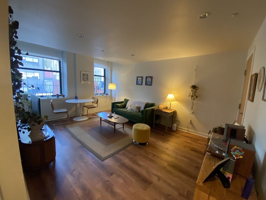 Property Photo:  131 Tremont Street 5F  MA 02111 