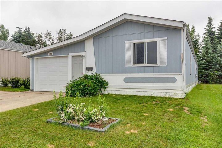 Property Photo:  37543 England Way #440  AB T4S 2C3 