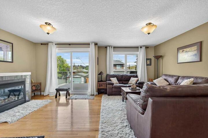 Property Photo: 2412 Kensington Road NW 2 AB T2N 3S1