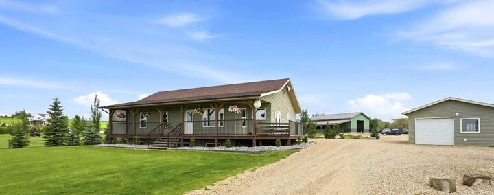 Property Photo: 422045 Range Road 10 AB T0C 2J0