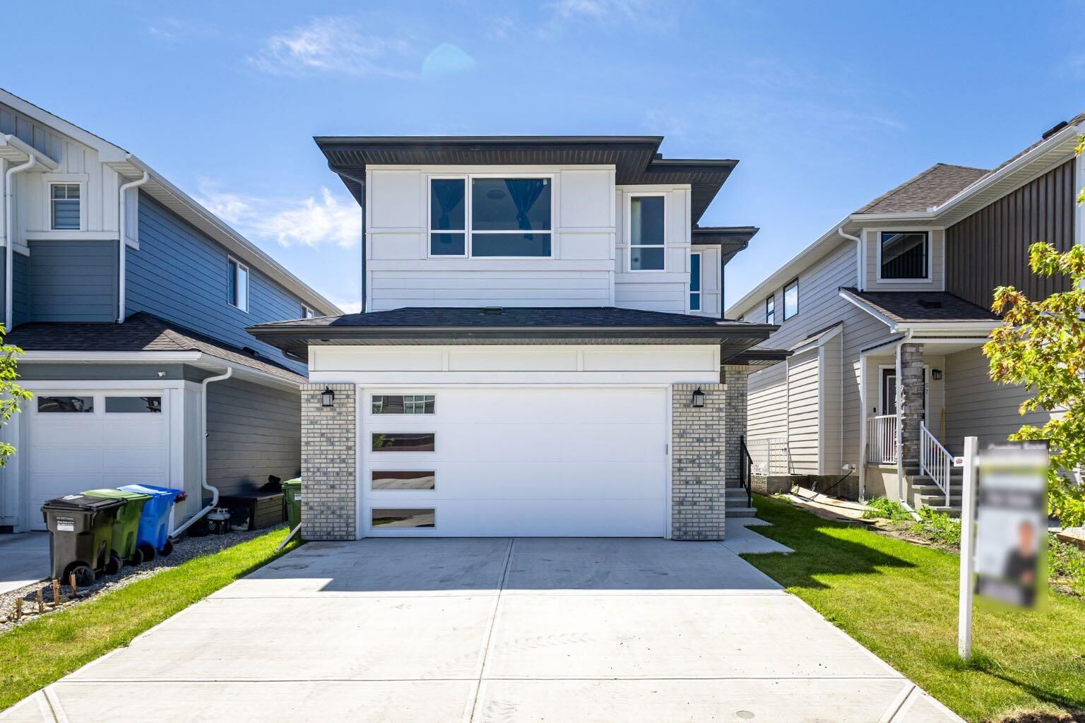 Property Photo:  53 Versant Point SW  AB T2Y 0X1 