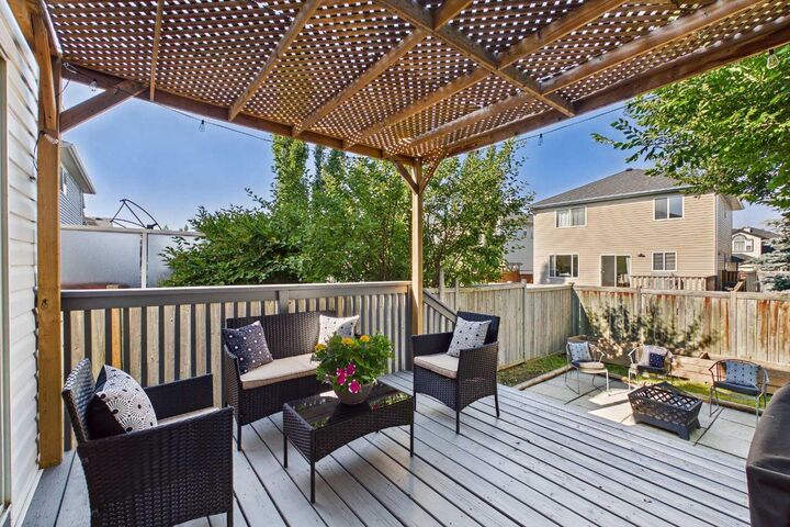 Property Photo:  70 Coventry Crescent NE  AB T3K 4Y9 
