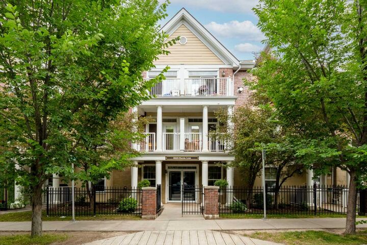 Property Photo: 3650 Marda Link SW 201 AB T2T 6G9