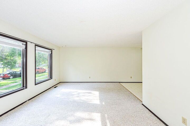 Property Photo: 4310B 65 Street AB T4V 2J5