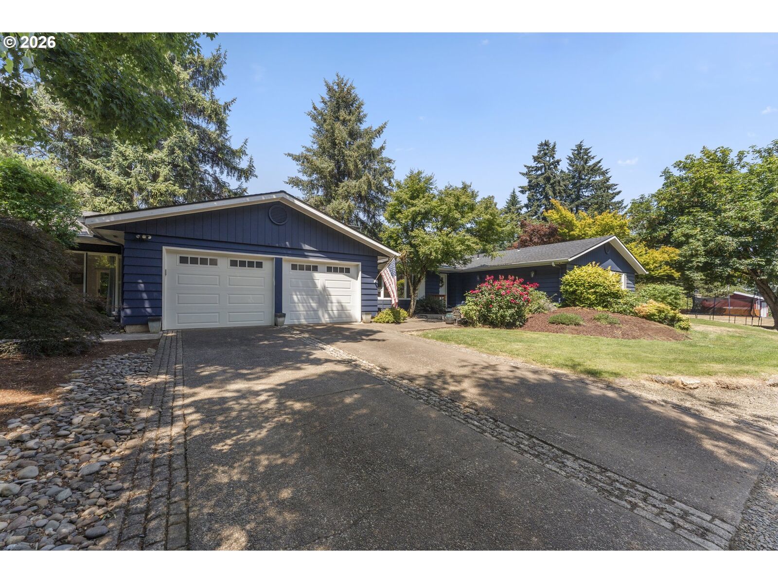 Property Photo: 3127 Orchard Heights Rd NW OR 97304