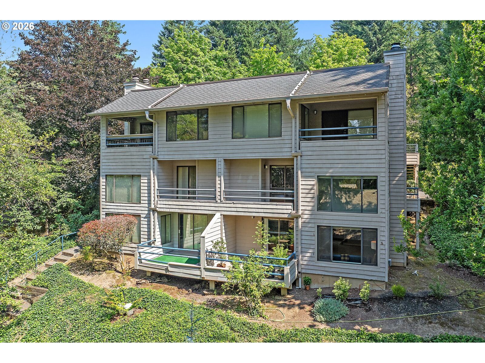 Property Photo:  225 Cervantes  OR 97035 