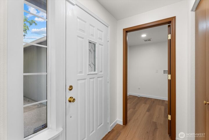 Property Photo:  2901  Applehill Court NE  WA 98506 