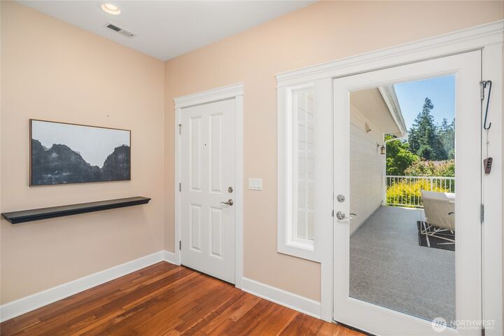 Property Photo:  2303  Sundown Court  WA 98221 