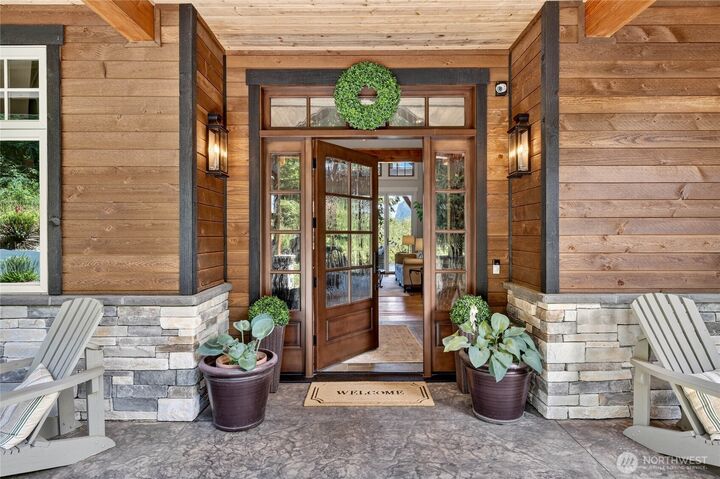 Property Photo: 15102 Reserve Drive SE WA 98045