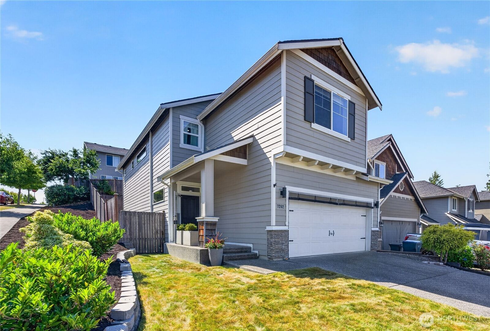 Property Photo: 7262 85th Drive NE WA 98270