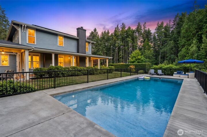 Property Photo: 1414 NW Hermit Ridge WA 98370