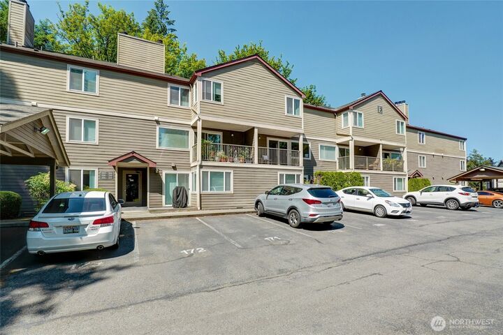 Property Photo:  700  Front Street S E110  WA 98027 
