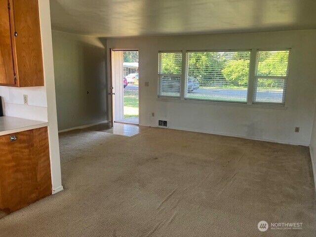 Property Photo:  31733 W Rutherford Street  WA 98014 