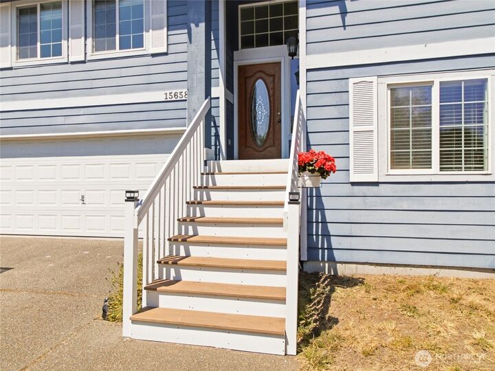 Property Photo:  15658  91st Way  SE  WA 98597 