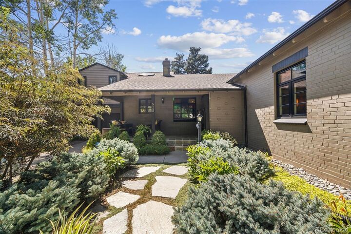 Property Photo:  515 Grape Street  CO 80220 