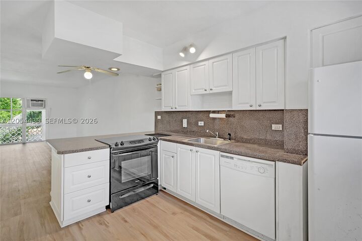 Property Photo: 6580 E Santona St A37 FL 33146