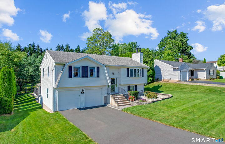 Property Photo: 36 Ponderosa Lane CT 06111