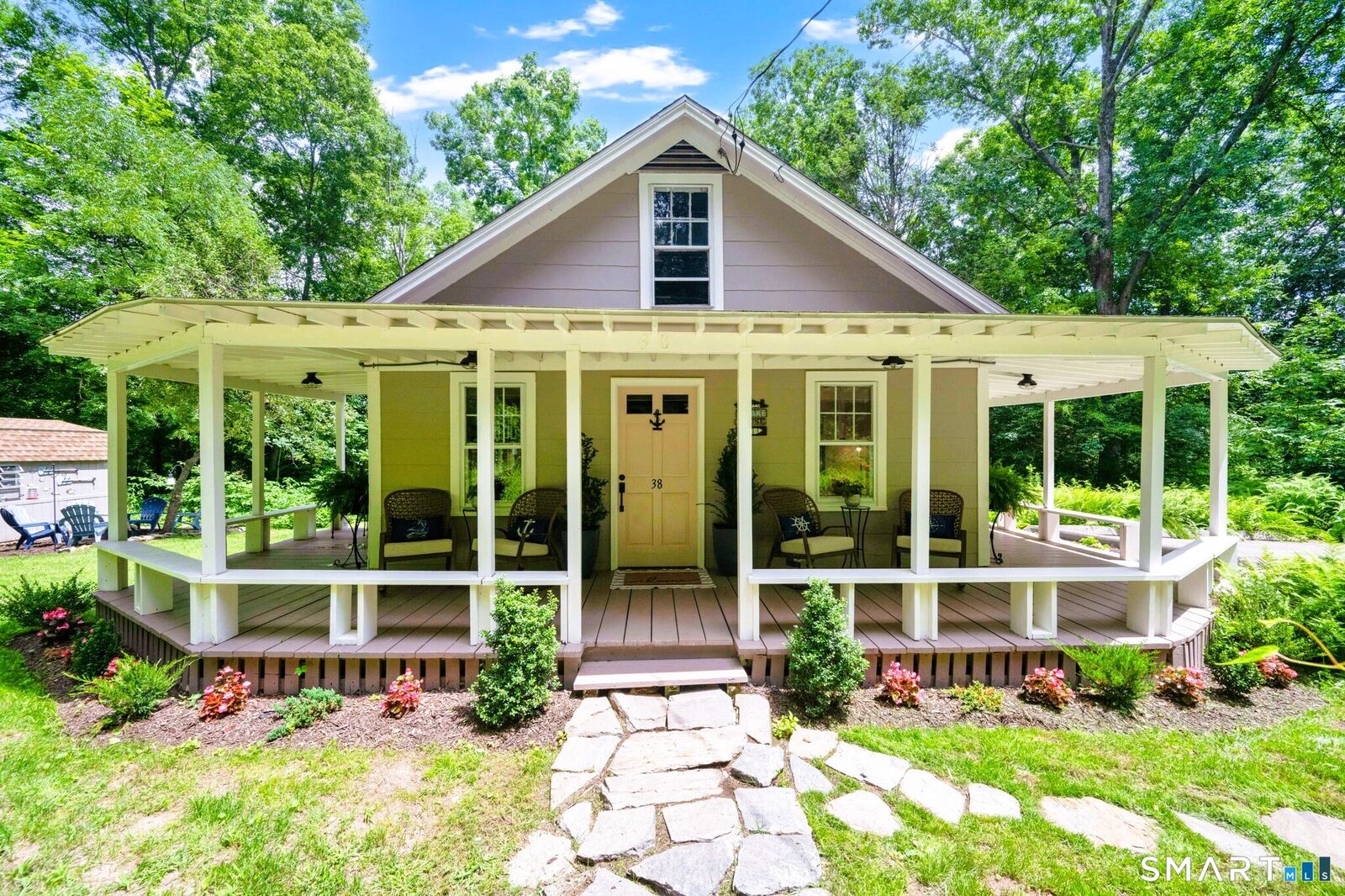 Property Photo:  38 Briarcliffe Road  CT 06415 