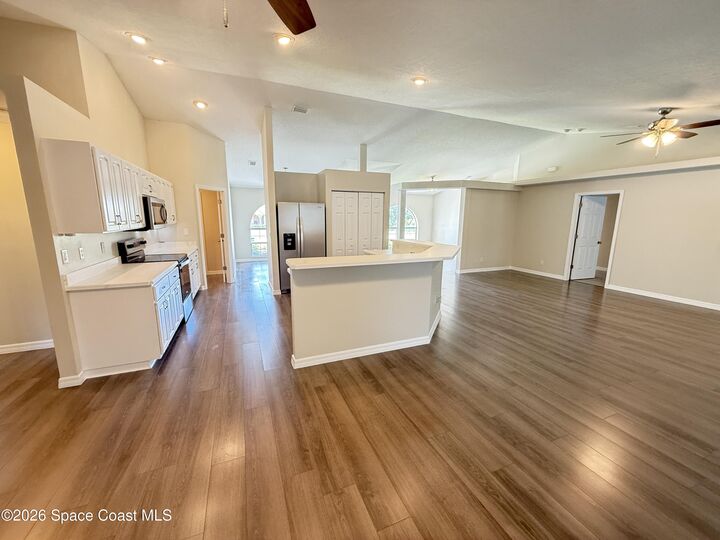 Property Photo: 451 Hurst Road NE FL 32907