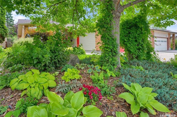 Property Photo: 3474 Olive Grove SK S4V 2P3
